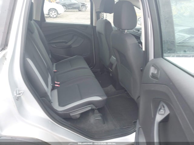 Ford Escape S