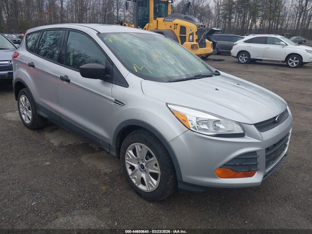 Salvage Ford Escape Image