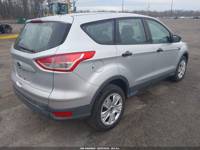 Ford Escape S