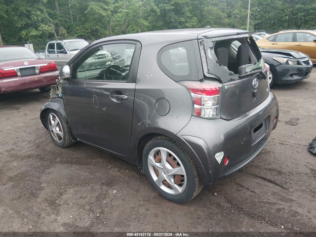 Scion iQ