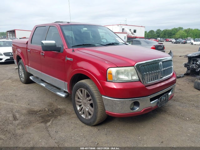 Salvage Lincoln Mark LT Image