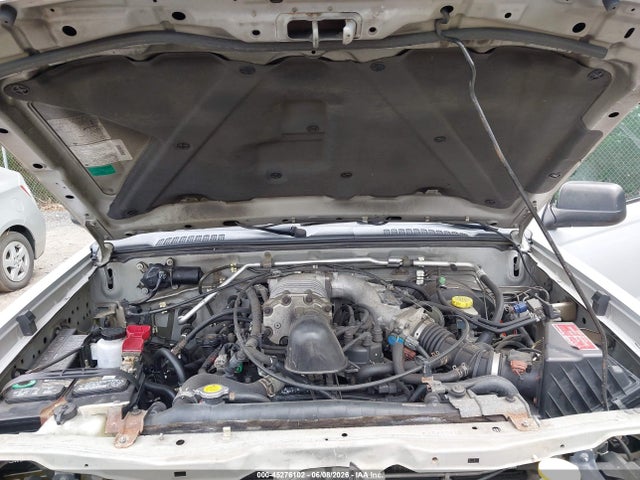Nissan Frontier Sve-v6