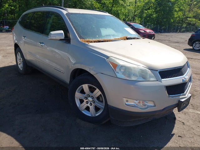 Salvage Chevrolet Traverse Image