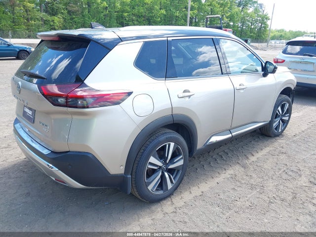 Nissan Rogue Platinum Intelligent Awd