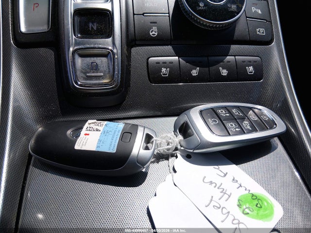 Hyundai SANTA FE Calligraphy