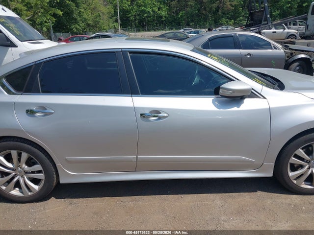 Nissan Altima 2.5 Sv