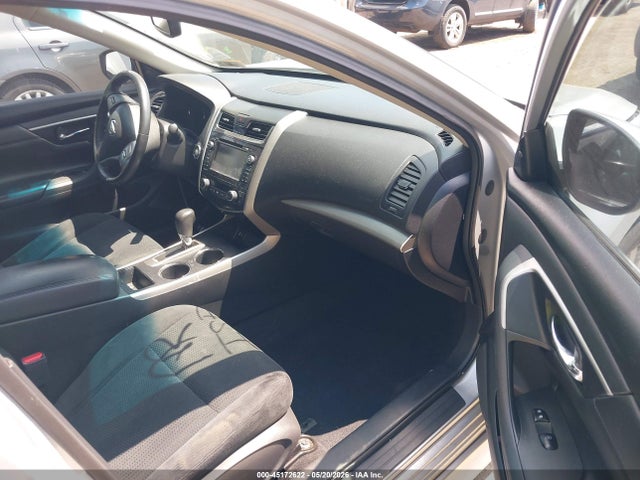 Nissan Altima 2.5 Sv