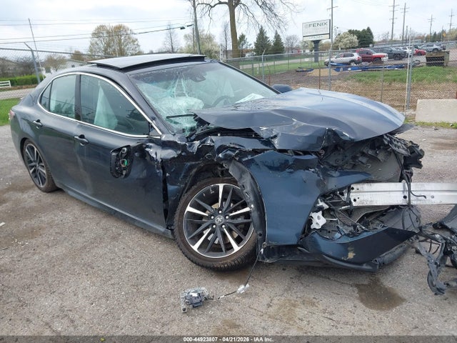 Salvage Toyota Camry Image
