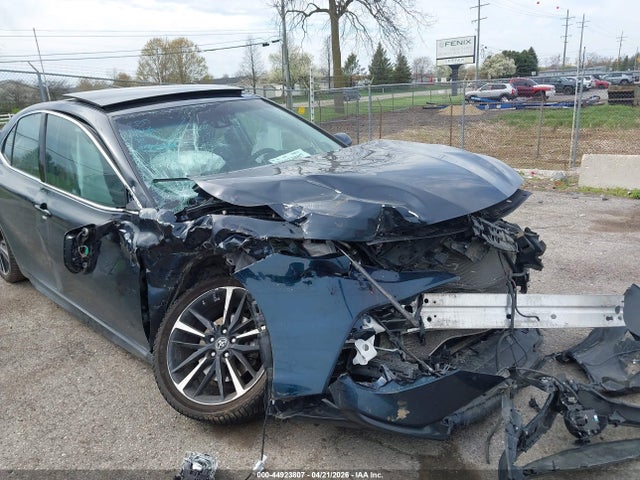 Toyota Camry Xse