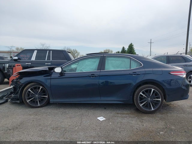 Toyota Camry Xse