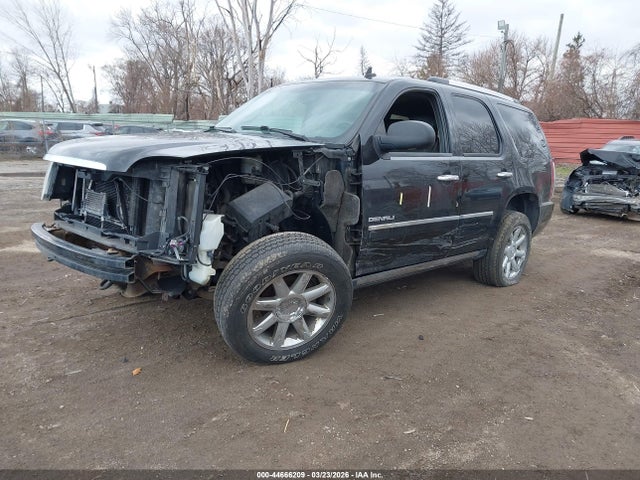 GMC Yukon Denali