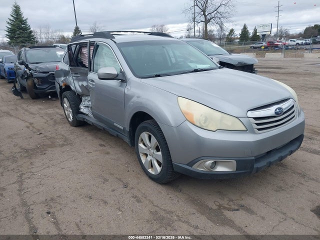 Salvage Subaru Outback Image