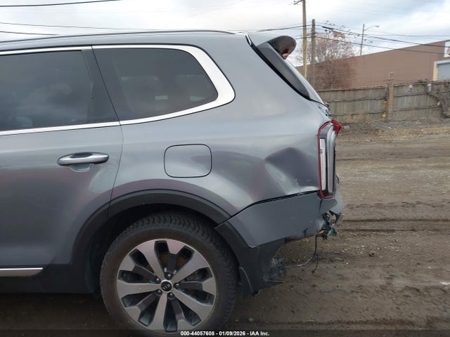 Kia Telluride S