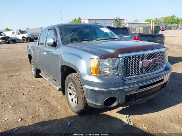 Salvage GMC Sierra 1500 Image