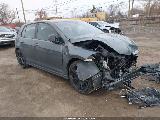 Salvage Volkswagen Golf Image