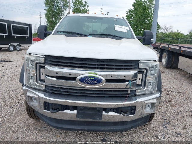 Ford F-550 Xlt
