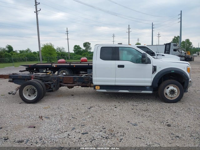 Ford F-550 Xlt