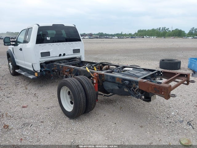 Ford F-550 Xlt