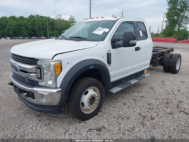 Ford F-550 Xlt
