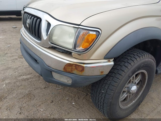 Toyota Tacoma Base V6
