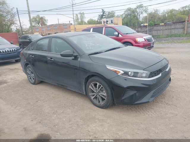 Salvage Kia Forte Image