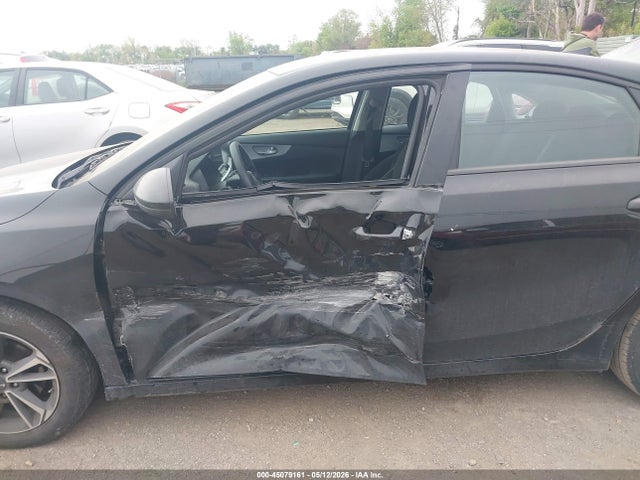 Kia Forte Lxs