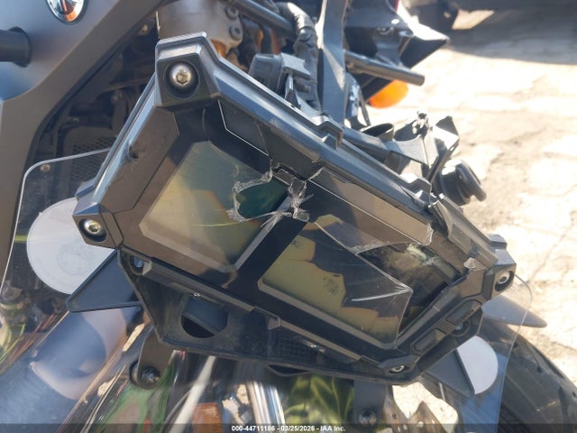 Yamaha Fj09 C