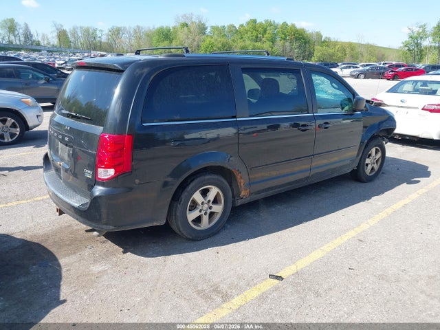 Dodge Grand Caravan Crew