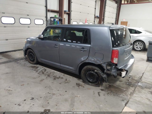 Scion xB
