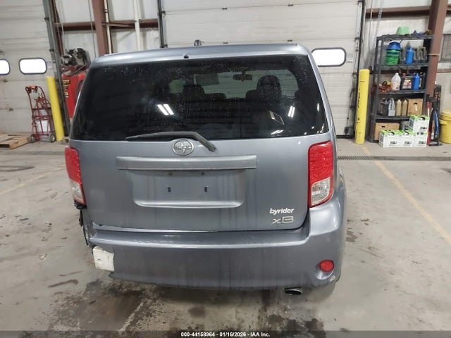 Scion xB