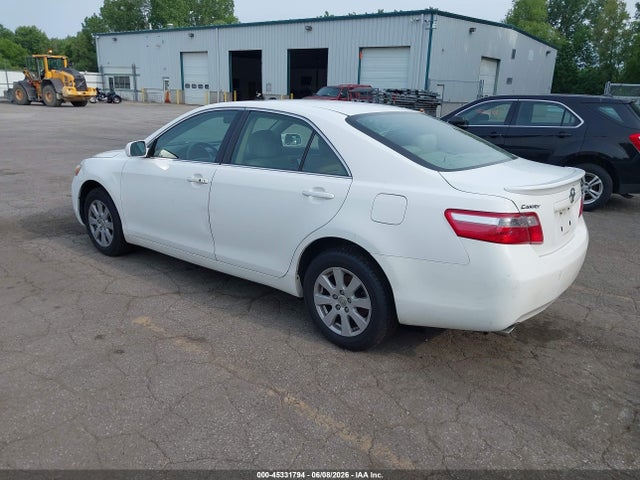 Toyota Camry Xle V6