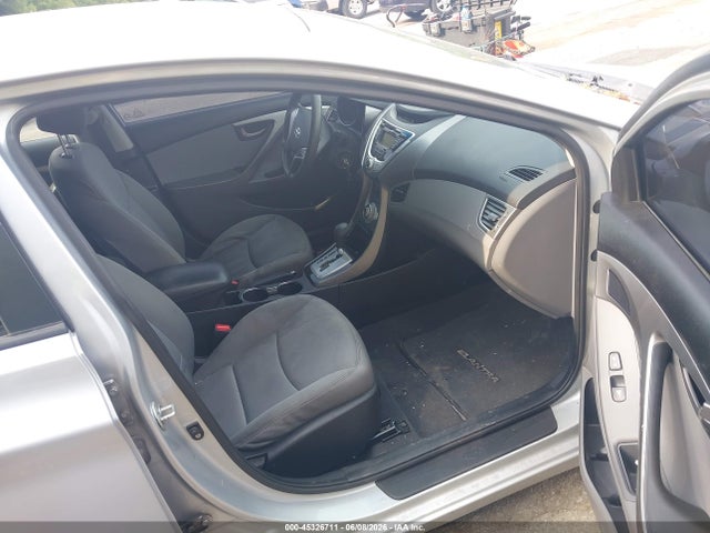 Hyundai ELANTRA Gls