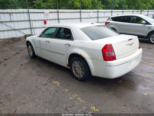Chrysler 300 Touring Plus