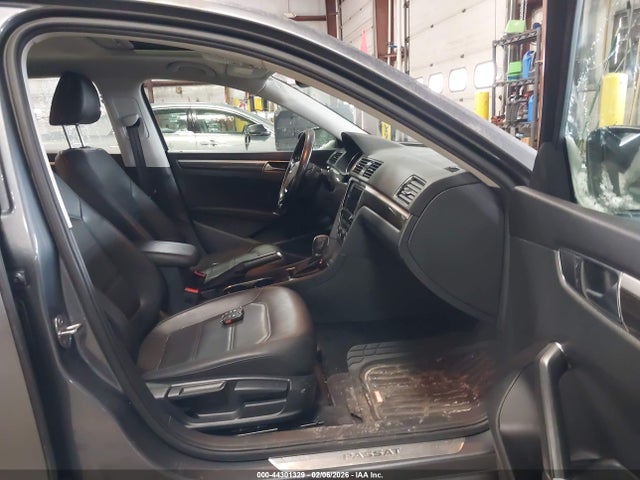 Volkswagen Passat 2.0t Se