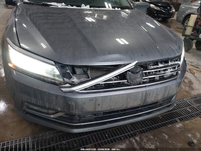 Volkswagen Passat 2.0t Se