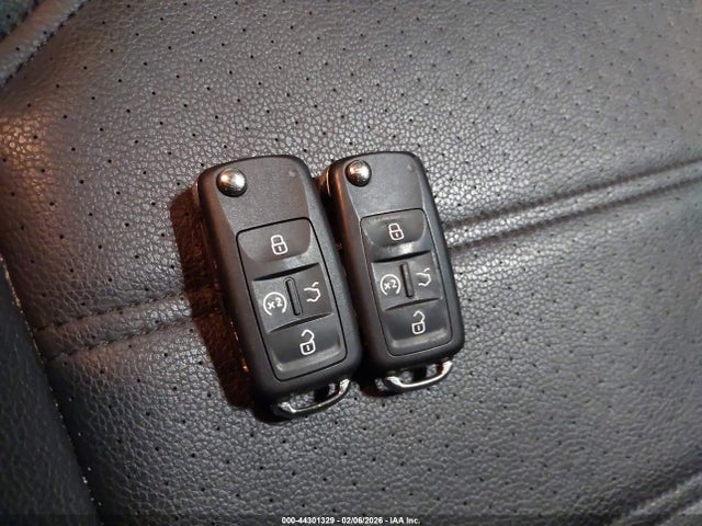 Volkswagen Passat 2.0t Se
