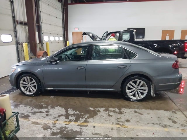 Volkswagen Passat 2.0t Se