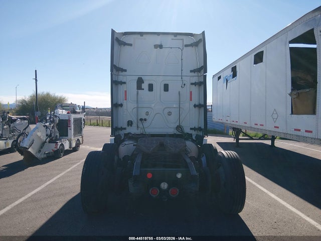 Freightliner Cascadia 125