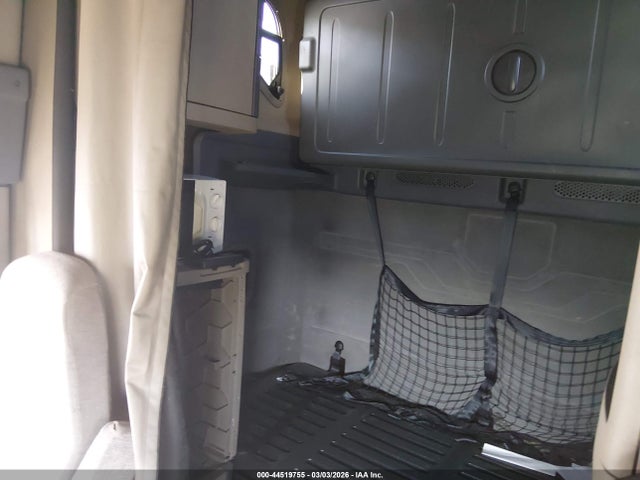 Freightliner Cascadia 125