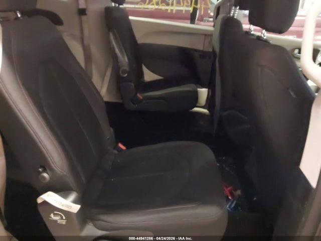 Chrysler Pacifica L