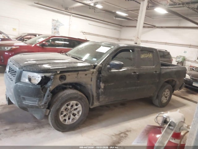Nissan Frontier S 4x2