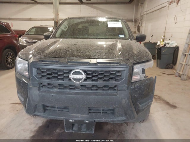 Nissan Frontier S 4x2