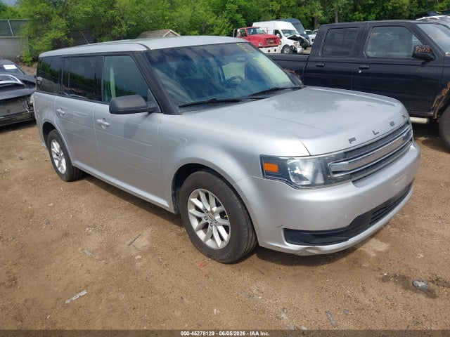 Salvage Ford Flex Image