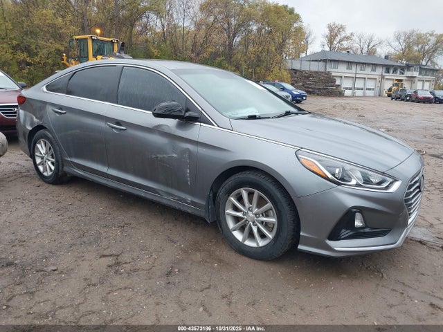 Salvage Hyundai SONATA Image