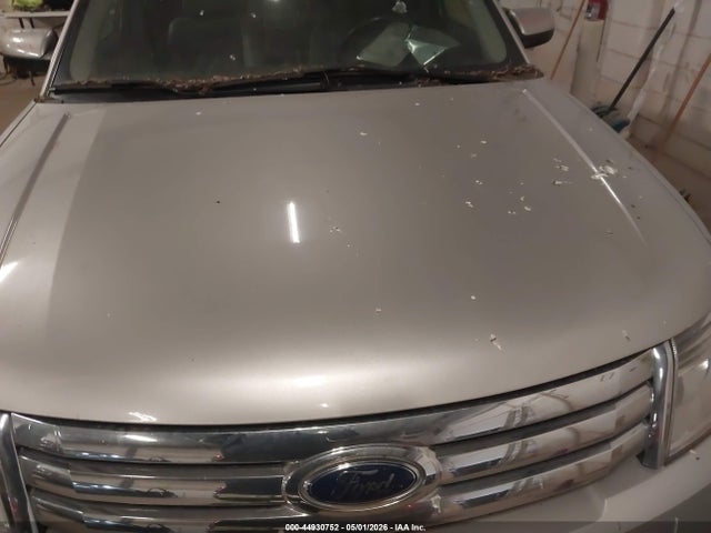 Ford Taurus