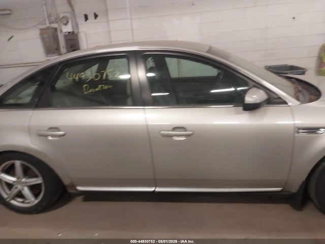 Ford Taurus