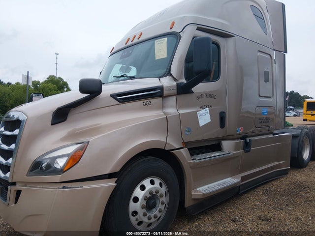 Freightliner New Cascadia 126