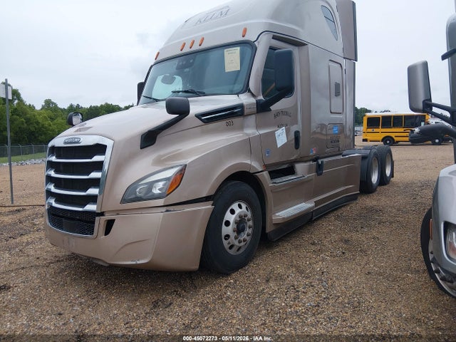 Freightliner New Cascadia 126