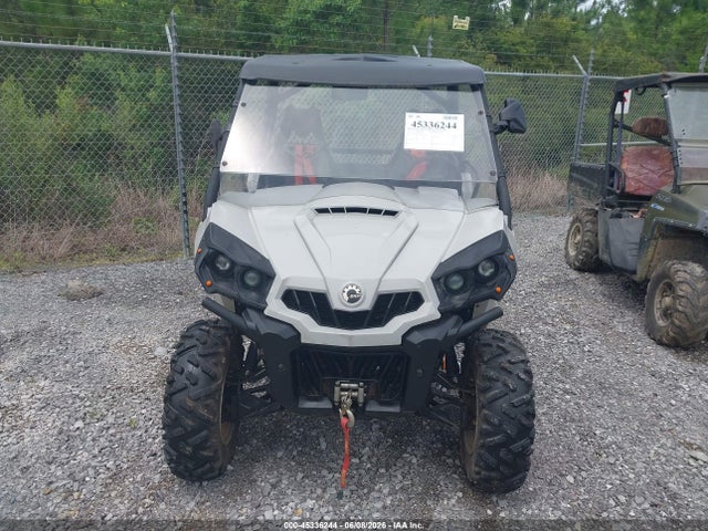 Can-Am Commander