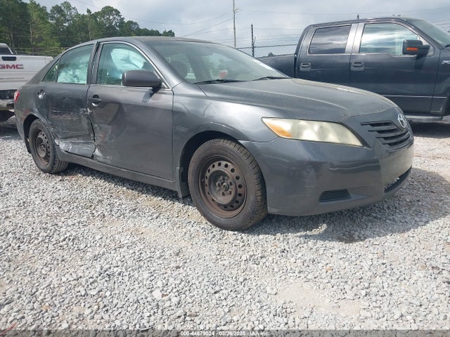 Salvage Toyota Camry Image